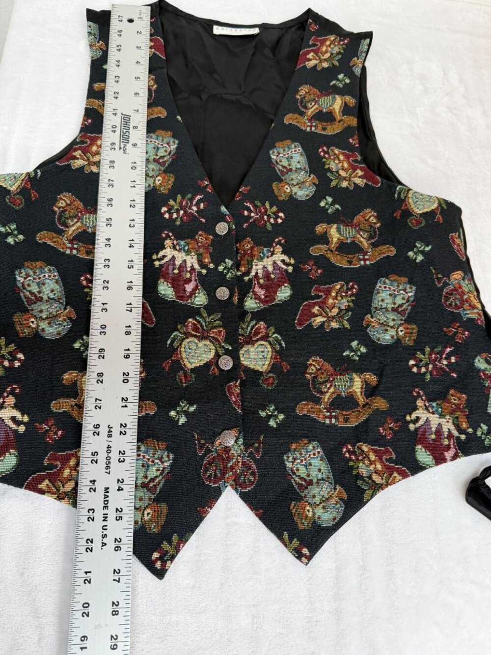 Vintage Partners II Womens Black Holiday Tapestry Print Vest Rocking Horse Candy - Picture 7 of 7